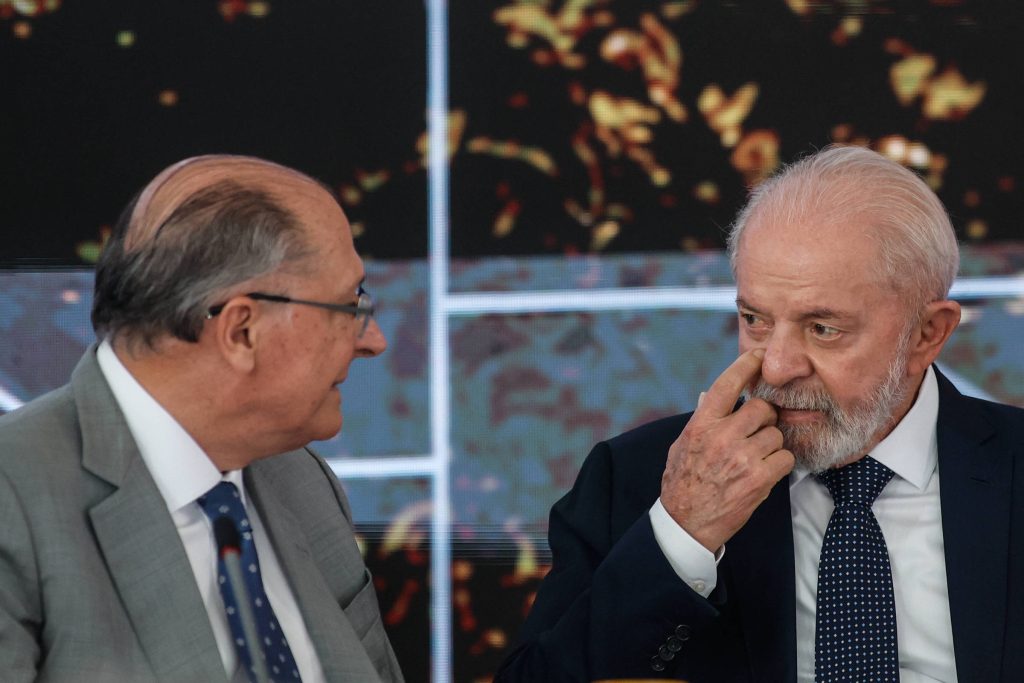 BNDES e Finep aprovam R$ 71,5 bi em crédito para inovação - 26/03/2026 - Painel S.A.