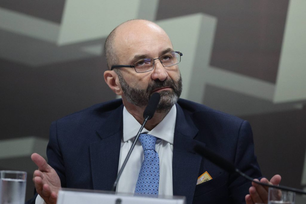 Dono da Reag busca acordo de delação premiada - 25/03/2026 - Economia