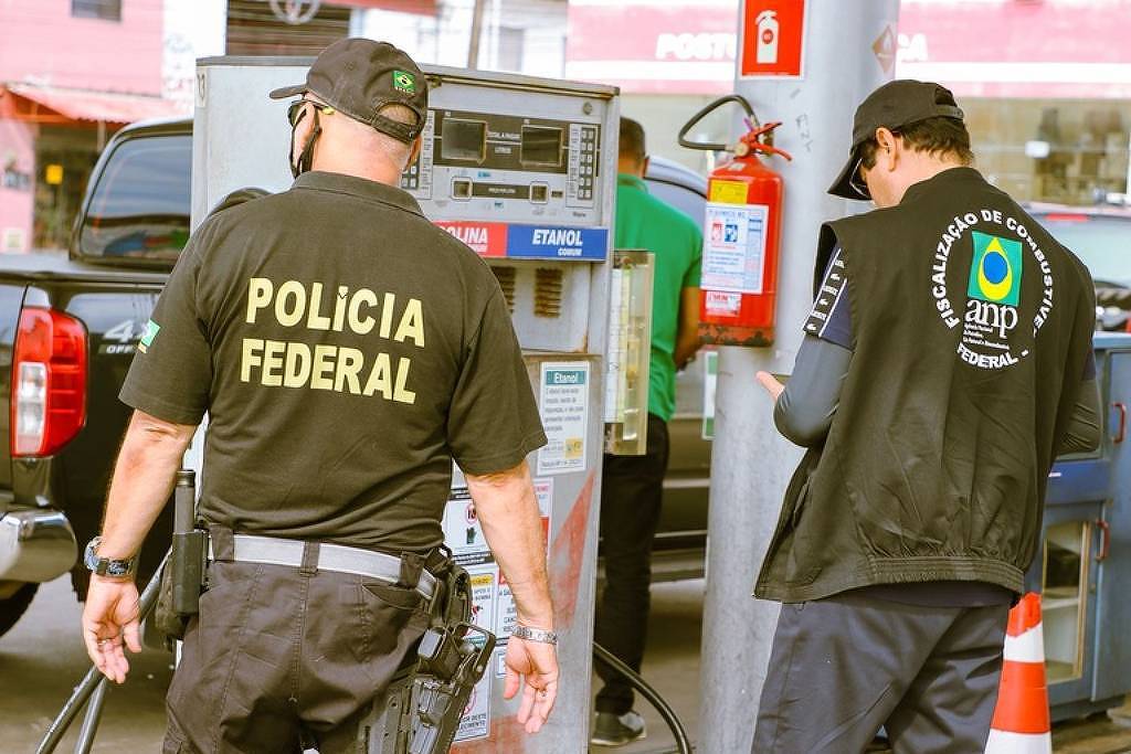 Guerra no Irã: Governo vai expor lucro de distribuidoras - 17/04/2026 - Economia