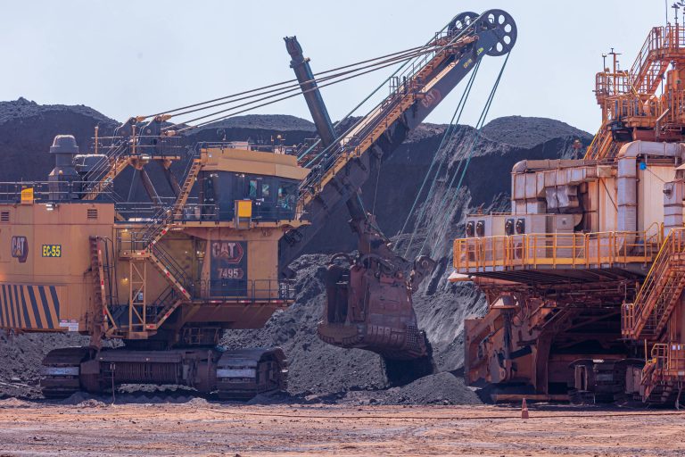 Minério de ferro: Vale tem melhor 1º tri em 8 anos - 16/04/2026 - Economia
