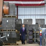 Trump vai reformular tarifas de de aço e alumínio, diz WSJ - 01/04/2026 - Economia