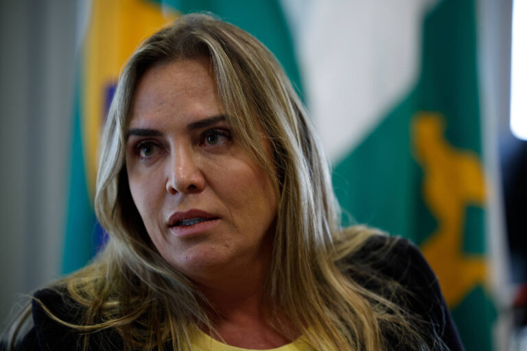 Celina se reúne com no STF por empréstimo ao BRB - 25/05/2026 - Economia