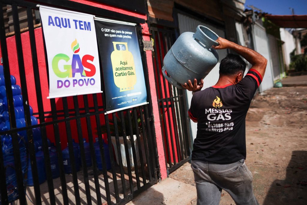 Gás do Povo: benefício será pago todo dia 10; entenda - 11/05/2026 - Economia