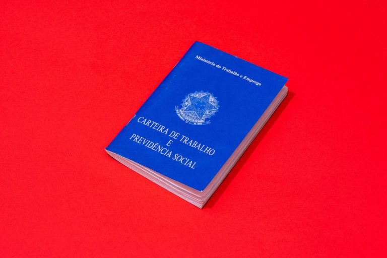 PIS/Pasep é liberado nesta sexta (15); veja se tem direto - 15/05/2026 - Economia