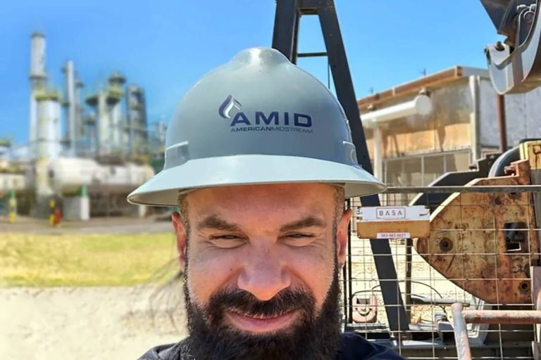 Quem é Ricardo Magro, dono da refinaria Refit - 15/05/2026 - Economia