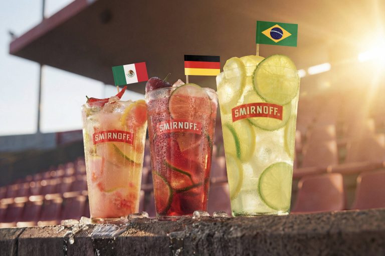Smirnoff leva torcedores em bares para Copa em Nova York - 08/05/2026 - Painel S.A.