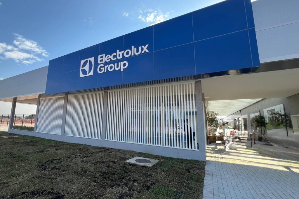 Electrolux quer diagnóstico remoto de eletrodomésticos - 03/06/2026 - Painel S.A.